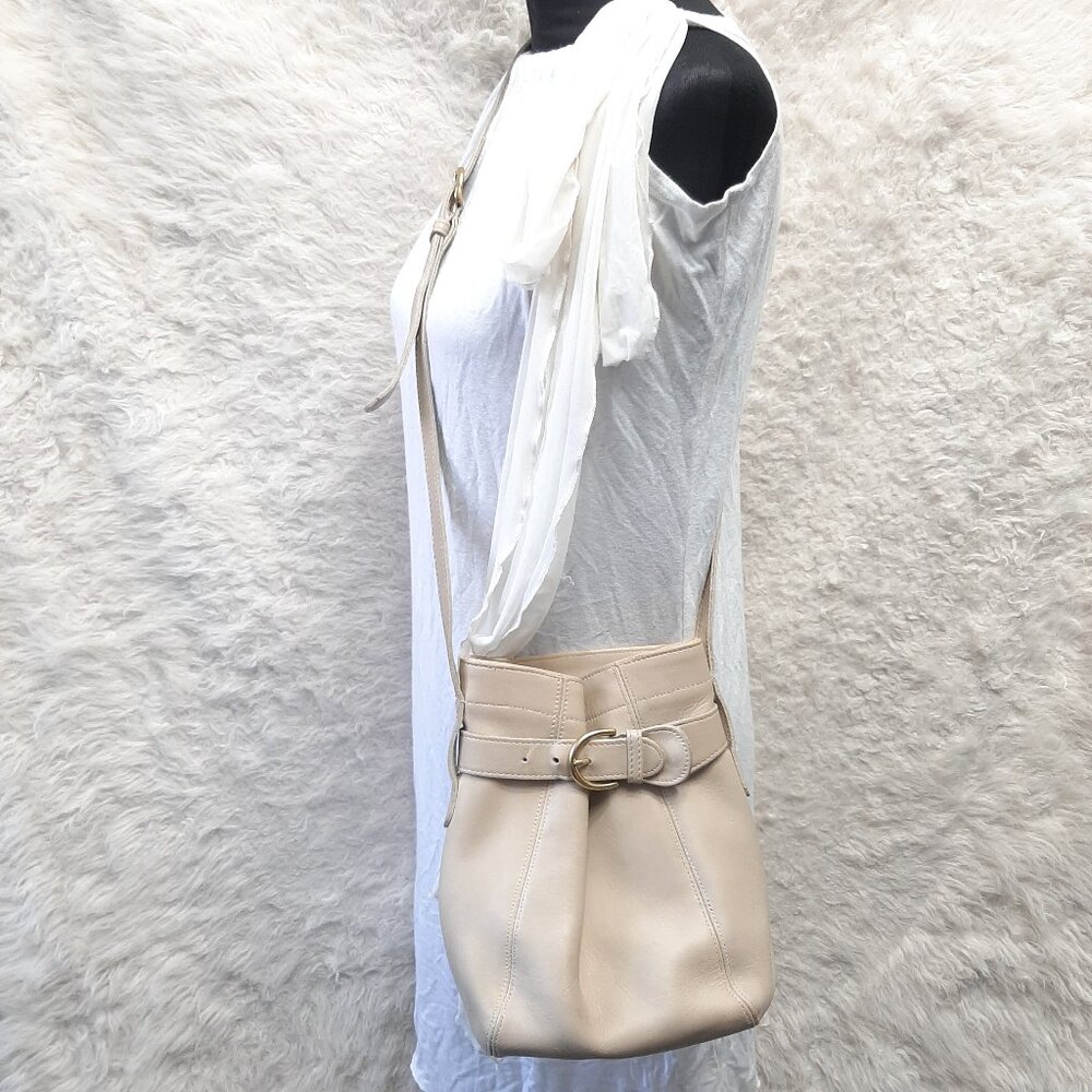 Vintage Coach 4156 Cream Ivory Leather Crossbody Soho Belted Bag